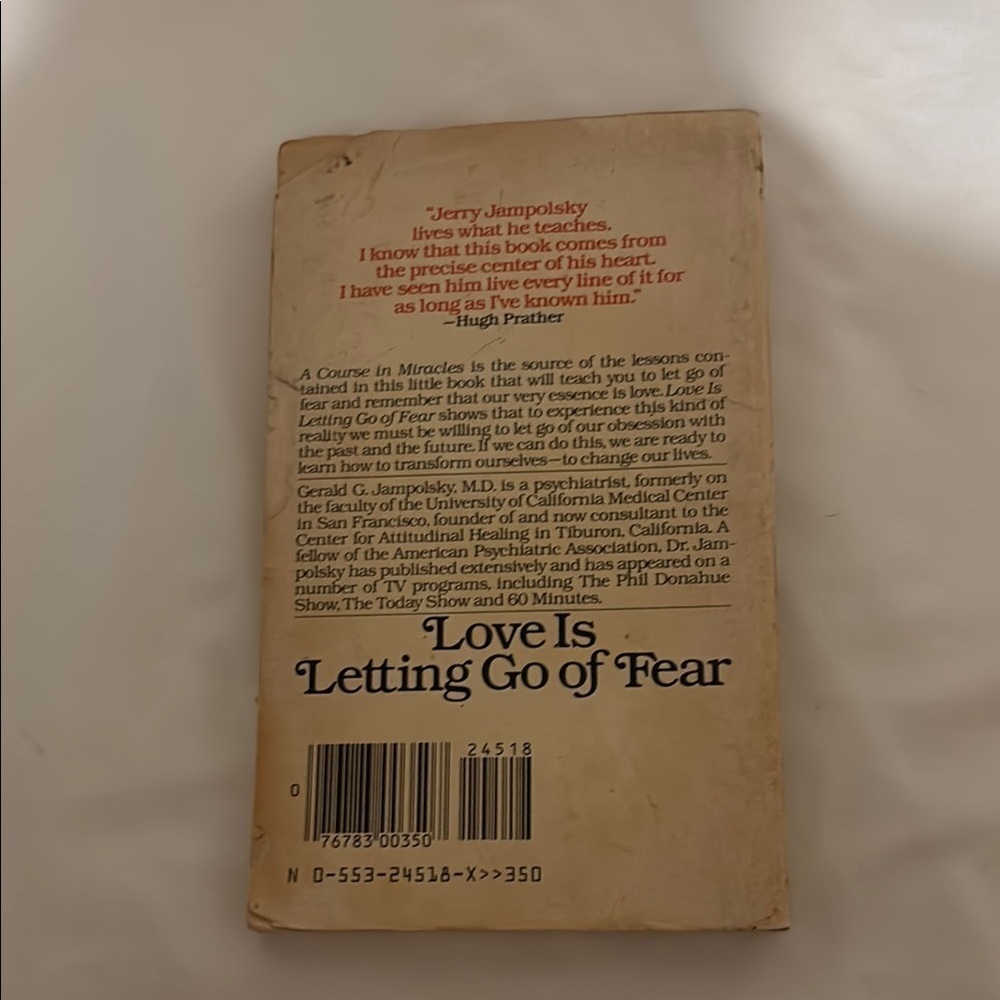 Vintage Love Is Letting Go of Fear Book 1981 - Picture 2 of 4